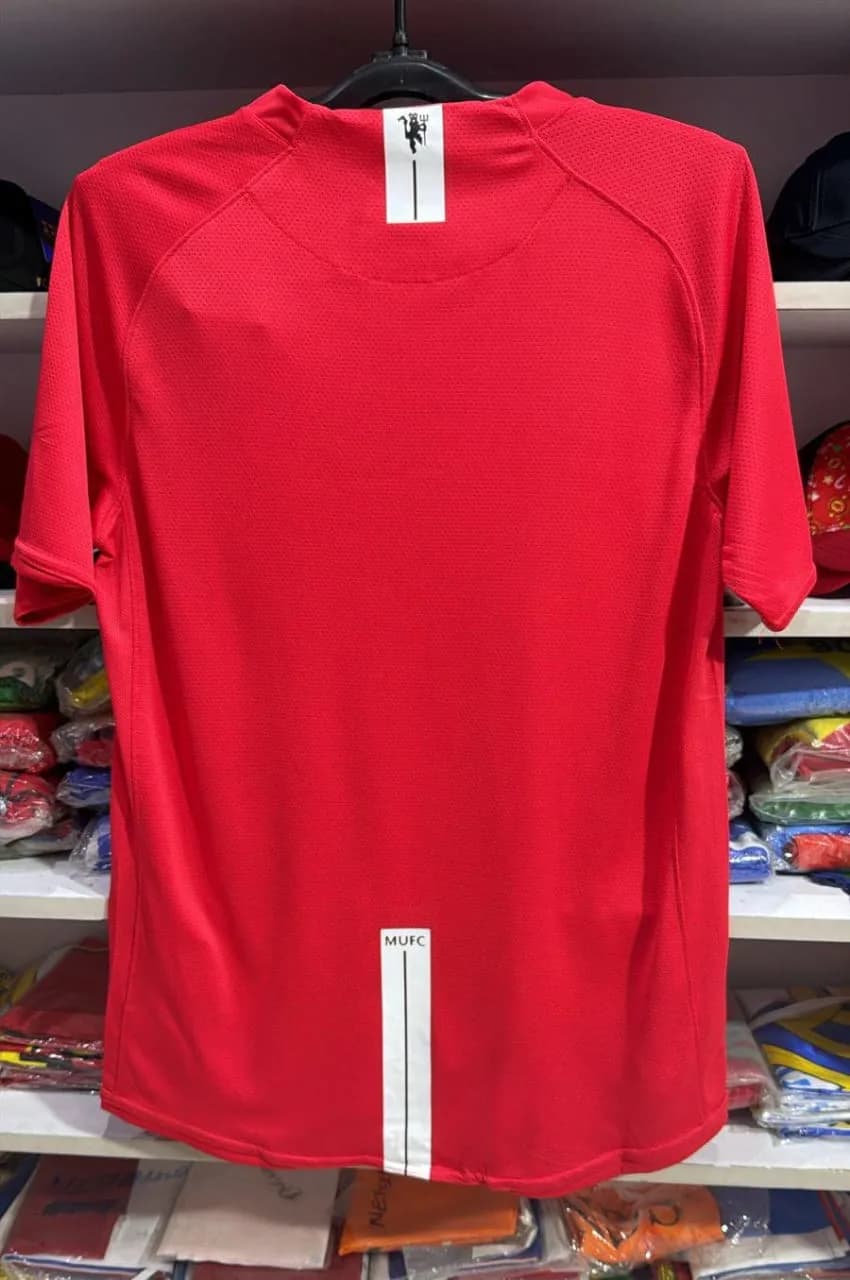 Manchester United 2007/08 Home Kit view 2