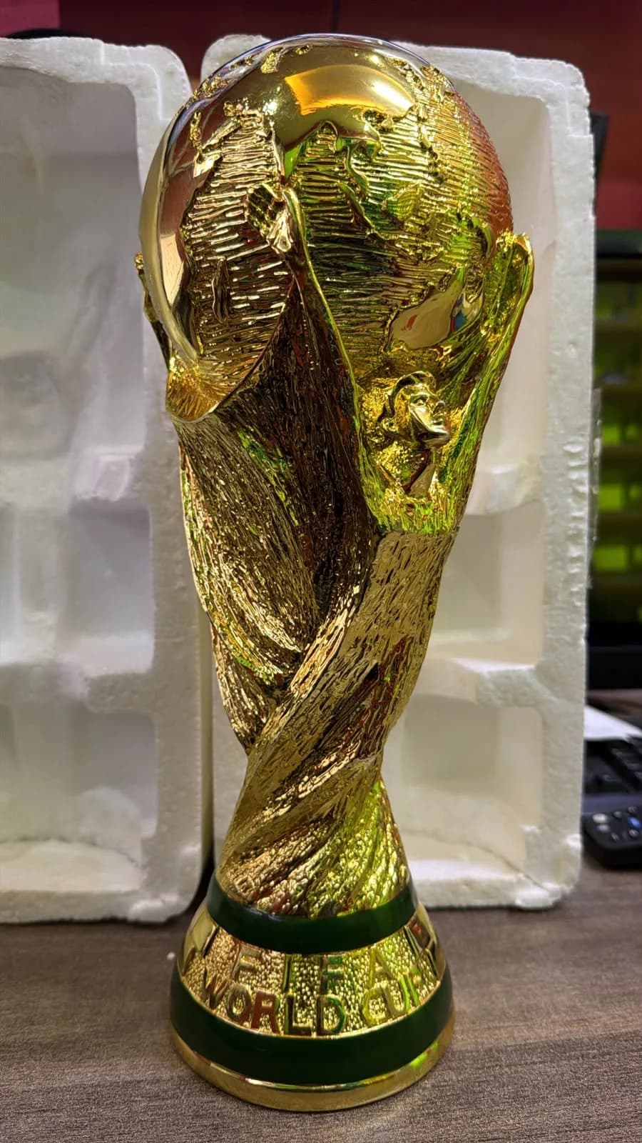 FIFA WORLD CUP TROPHY